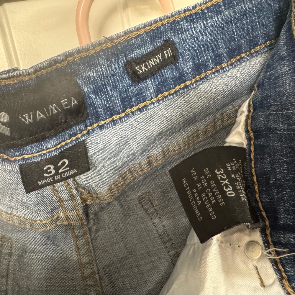 Blue Skinny Jeans with Modern Fit